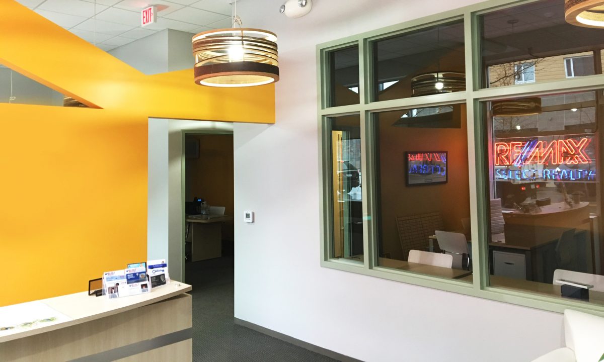 New Year, New East End Office for RE/MAX Select Realty - Christa Ross ...